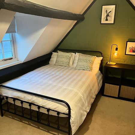 Heathcote House Bed and Breakfast Milborne Saint Andrew Exteriör bild