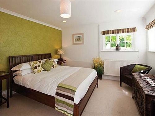 Heathcote House Bed and Breakfast Milborne Saint Andrew Exteriör bild